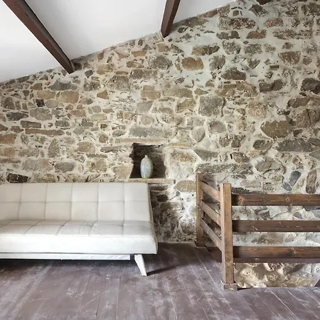 Schiara Apartment *